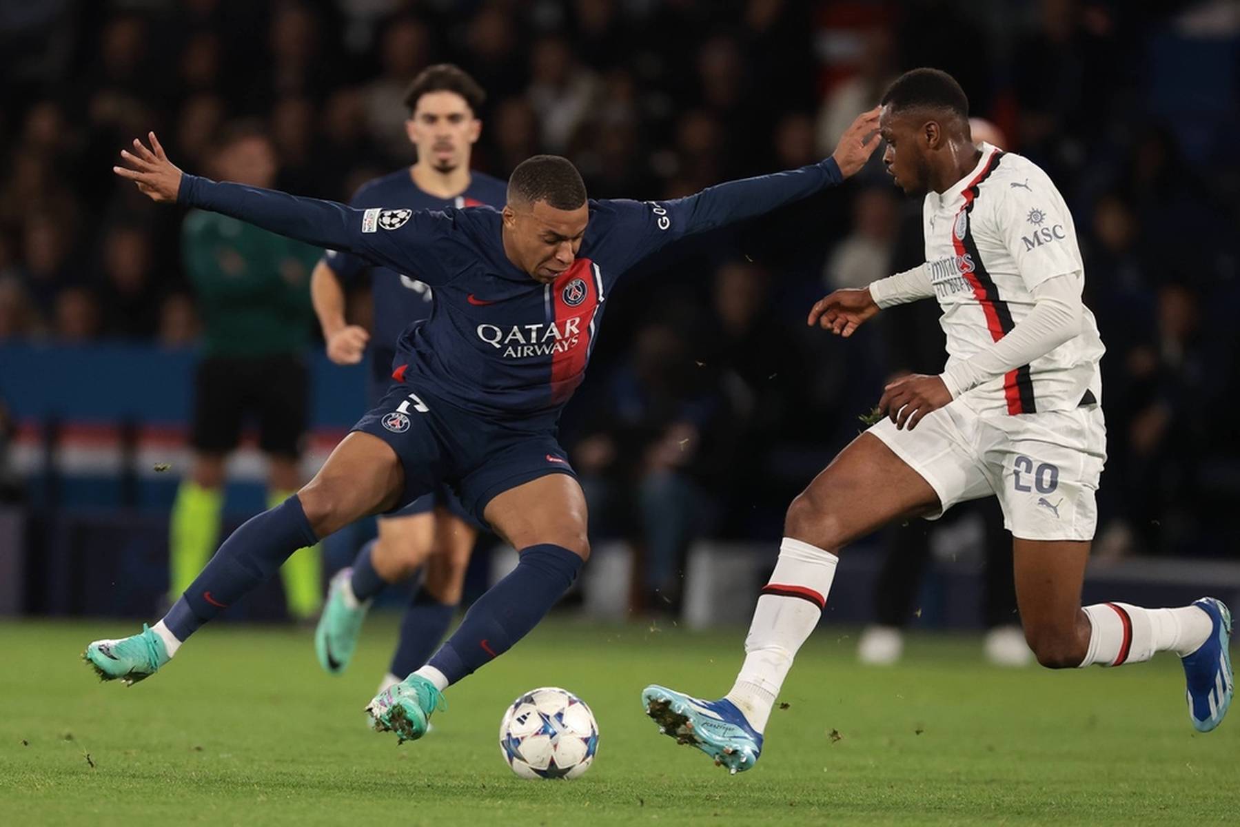 不仅是对他 不仅是对他